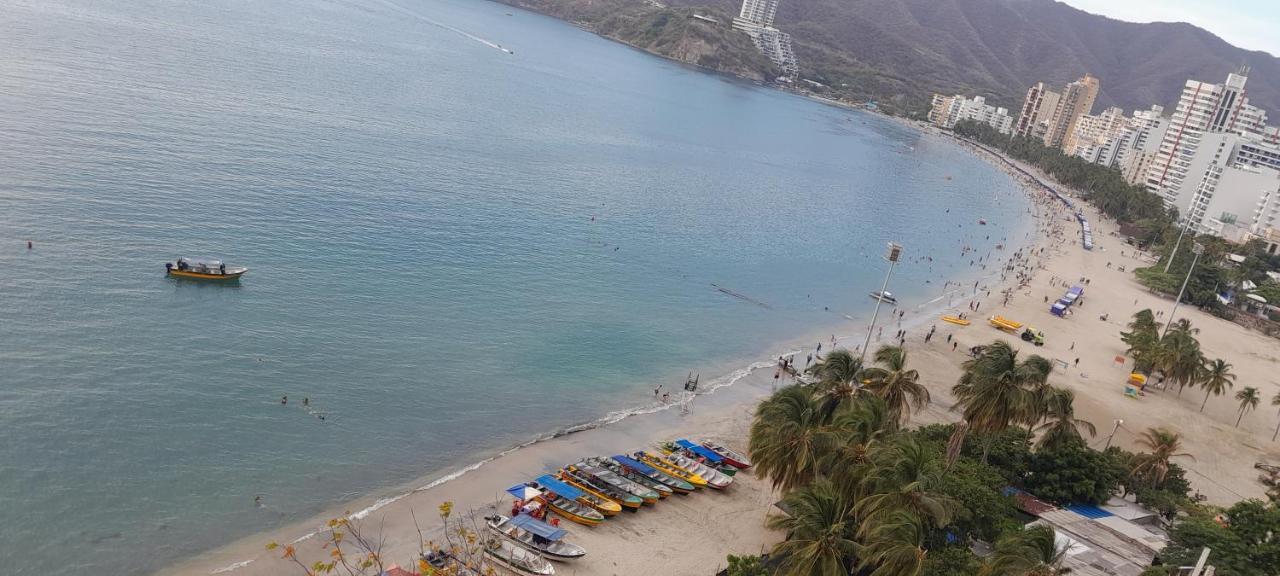 Apartamento En Frente Al Mar Santa Marta (Magdalena)